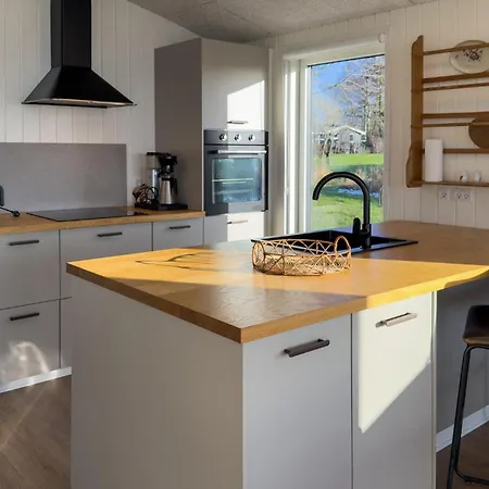 بيت للعطل Amazing In With House Sea View